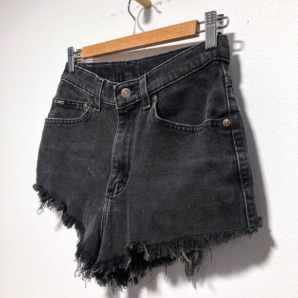 Vintage Lee Distressed Black Jean Shorts - Picture 6 of 16